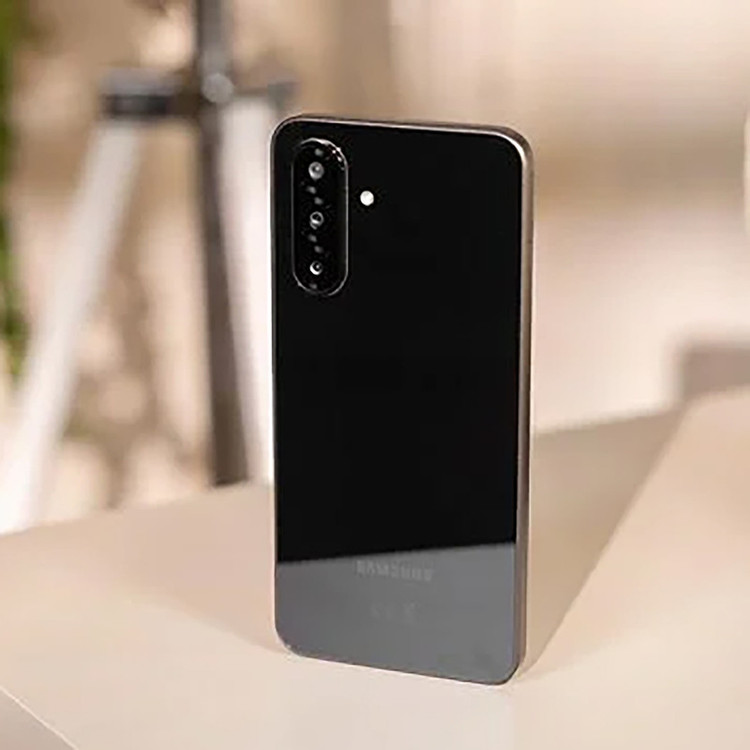 گوشی موبایل سامسونگ مدل Galaxy A26 ظرفیت 256 گیگابایت و رم 8 گیگابایت - ویتنام