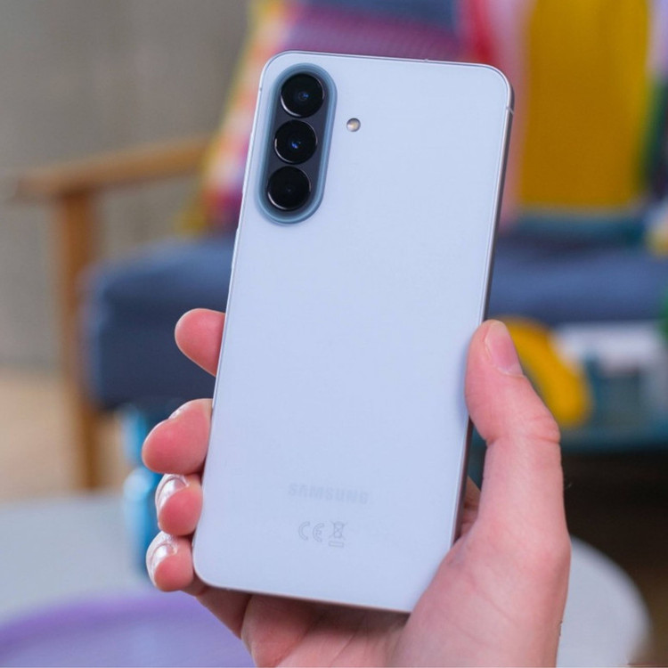گوشی موبایل سامسونگ مدل Galaxy A57 ظرفیت 256 گیگابایت و رم 8 گیگابایت - ویتنام